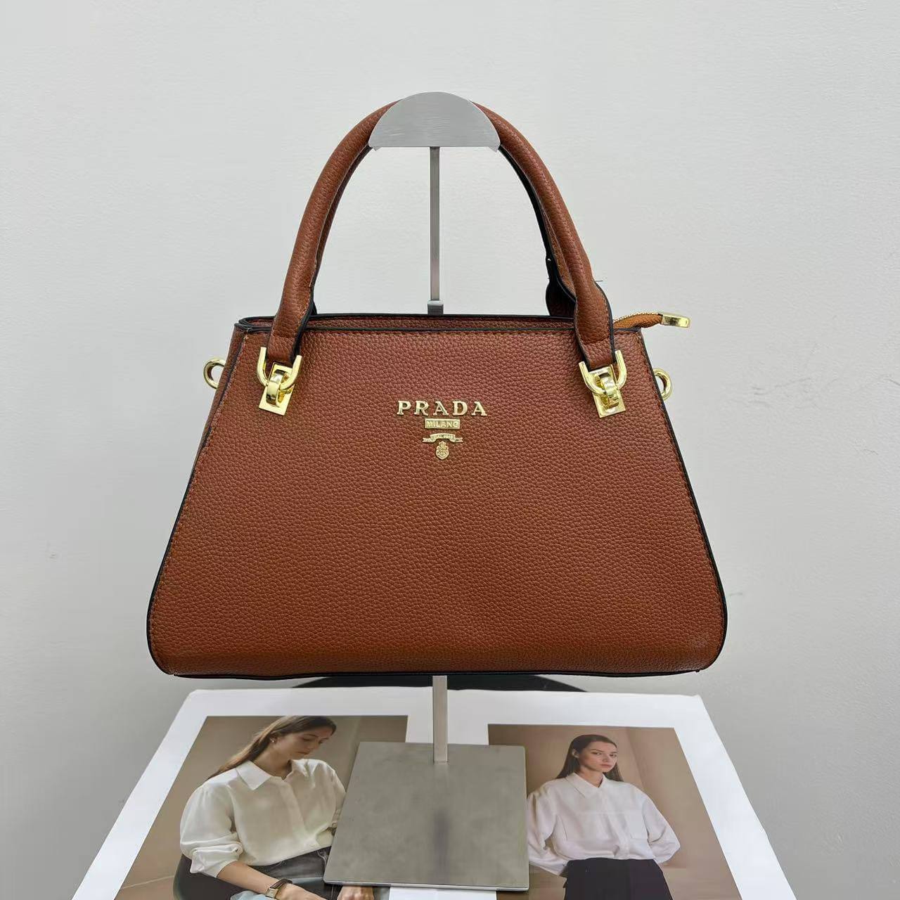 Prada
75 dhs💓
Zain232
♥️♥️♥️