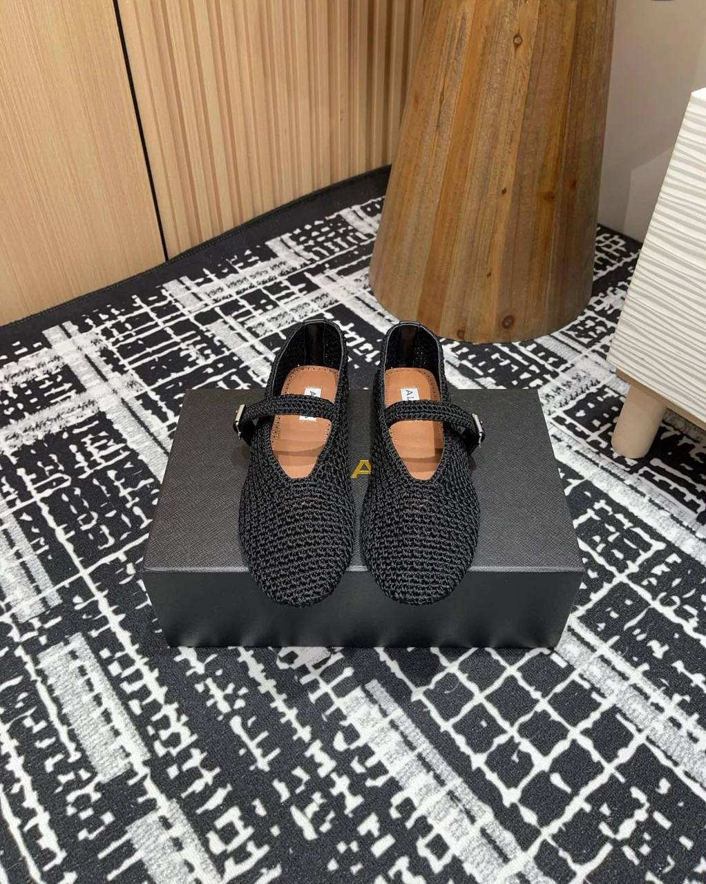 ALAIA
High quality🤗
SIZE ……… 36-42🥳
360 dhs💓
Zain260
♥️♥️♥️