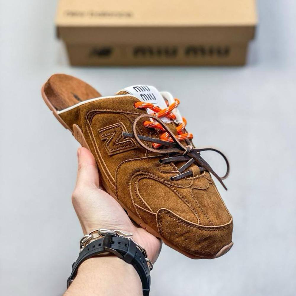 New Balance X Miu Miu 530 SL deco calf leather mules ‘Dark brown’
36-41 AVAILABLE 🤩
190 dhs🪙💕
Zain242
♥️♥️♥️