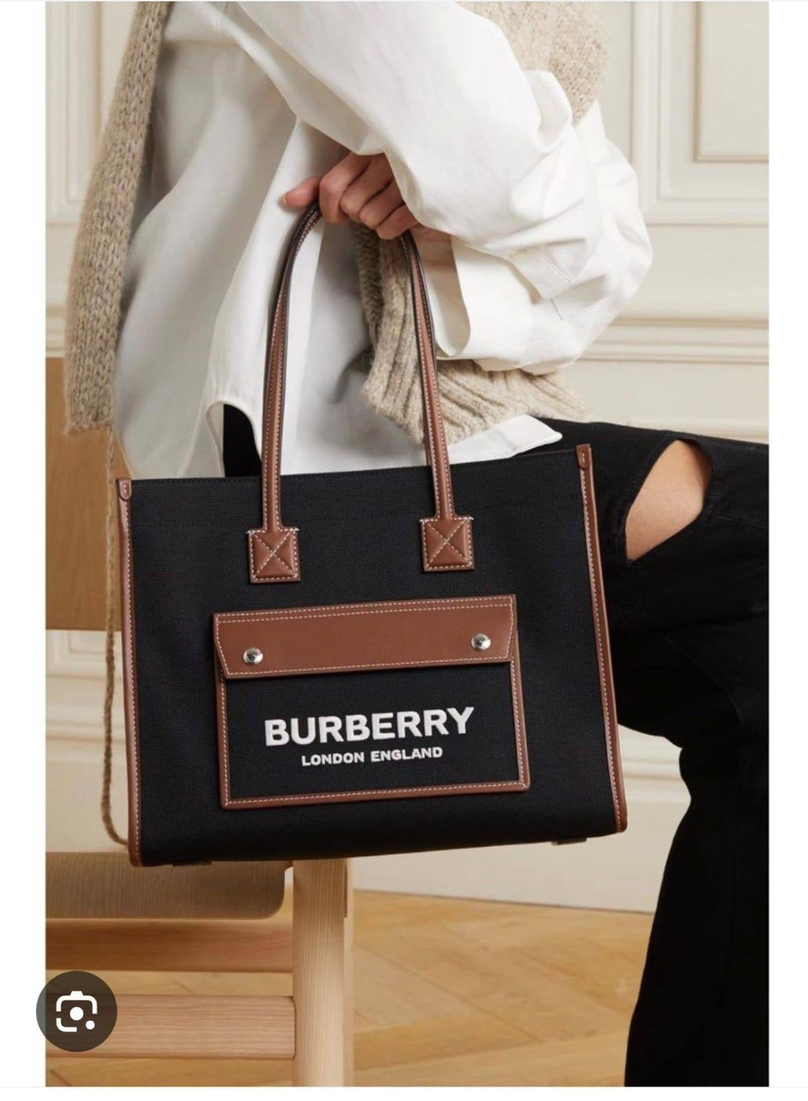 BURBERRY
GOOD quality
90 dhs🇦🇪🇦🇪
33CM
Zain200
♥️♥️♥️