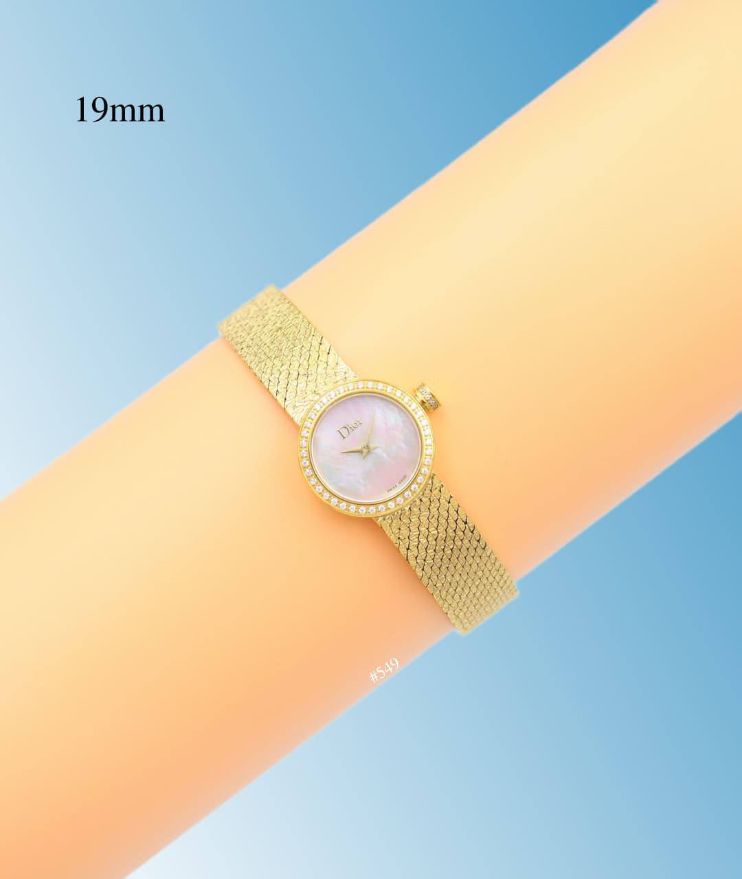 DIOR WOMEN BATTERY MINI 19MM
260 dhs❣️
Zain58
♥️♥️♥️