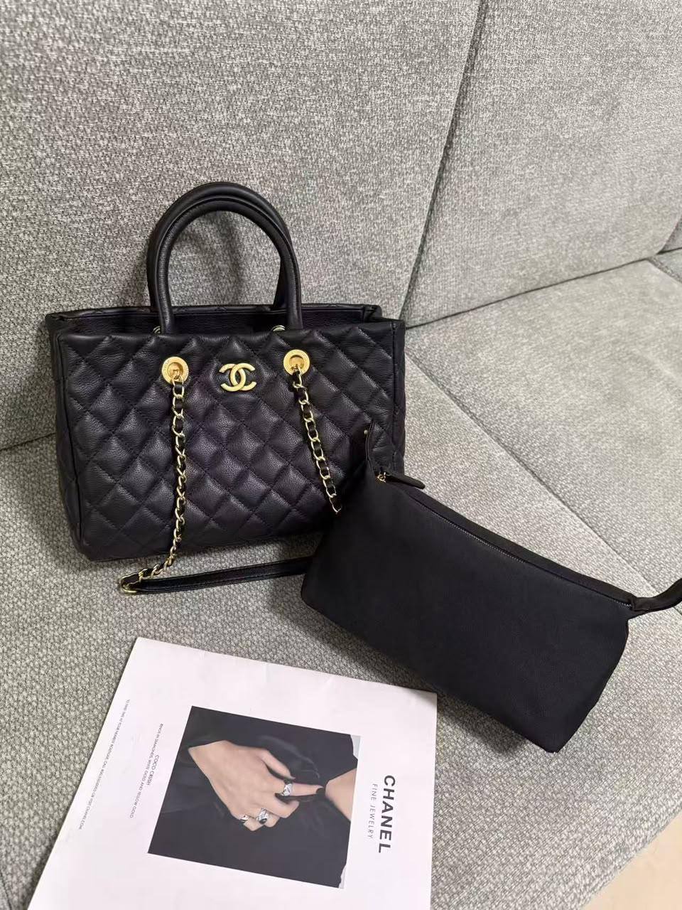 Chanel
Master🌺🌺
300 dhs💛
Zain153
♥️♥️♥️