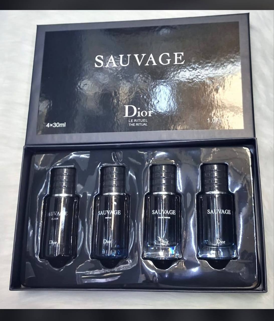 Perfumes Set
60 dhs🇦🇪
Zain211
♥️♥️♥️
