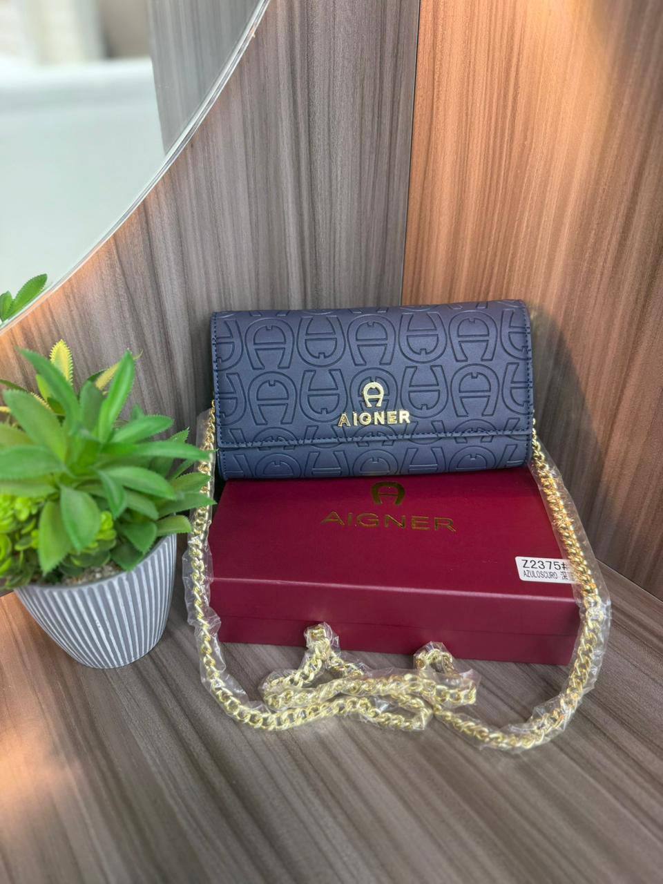 DIOR 
High Quality
NEW CAME  
WITH BOX  
🎁🎁🎁
180 dhs🪙
Zain39
♥️♥️♥️