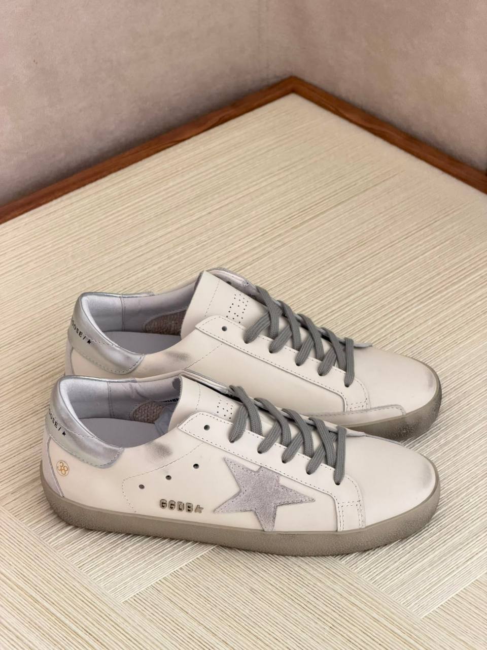 JIMMY CHOO
QUALITY:SUPER MASTER 😍💥
450 dhs🇦🇪🇦🇪
Zain319
♥️♥️♥️