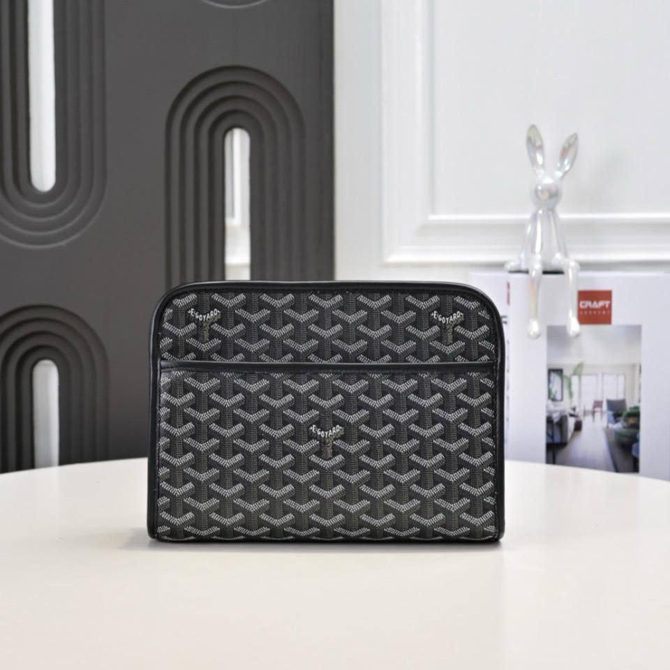 Goyard
Master✅✅
240 dhs🇦🇪🇦🇪
Zain192
♥️♥️♥️