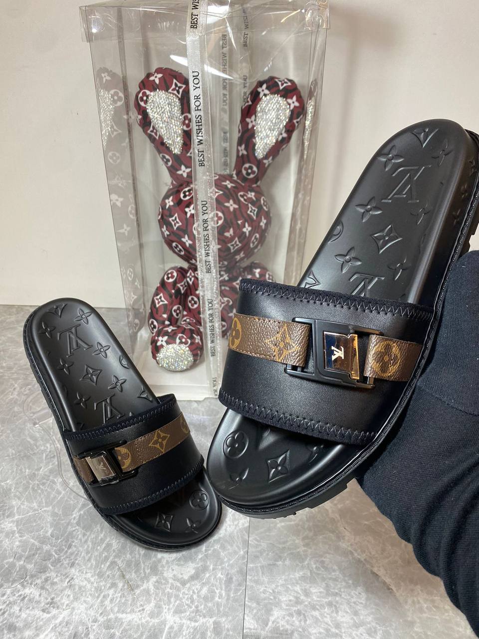 RAMADAN
OFFER OFFER 🤩🤩
LV slippers
120 dhs🇦🇪
Zain242
♥️♥️♥️