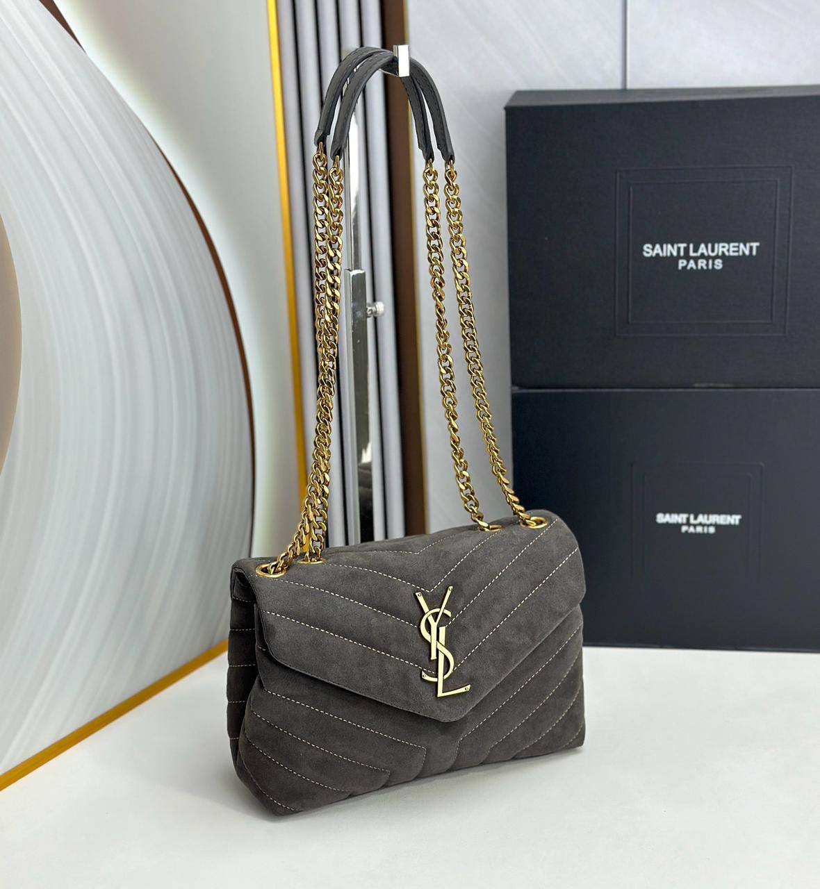YSL
Master
24cm💕 260 dhs💓
32cm💕 270 dhs💓
Zain228
♥️♥️♥️