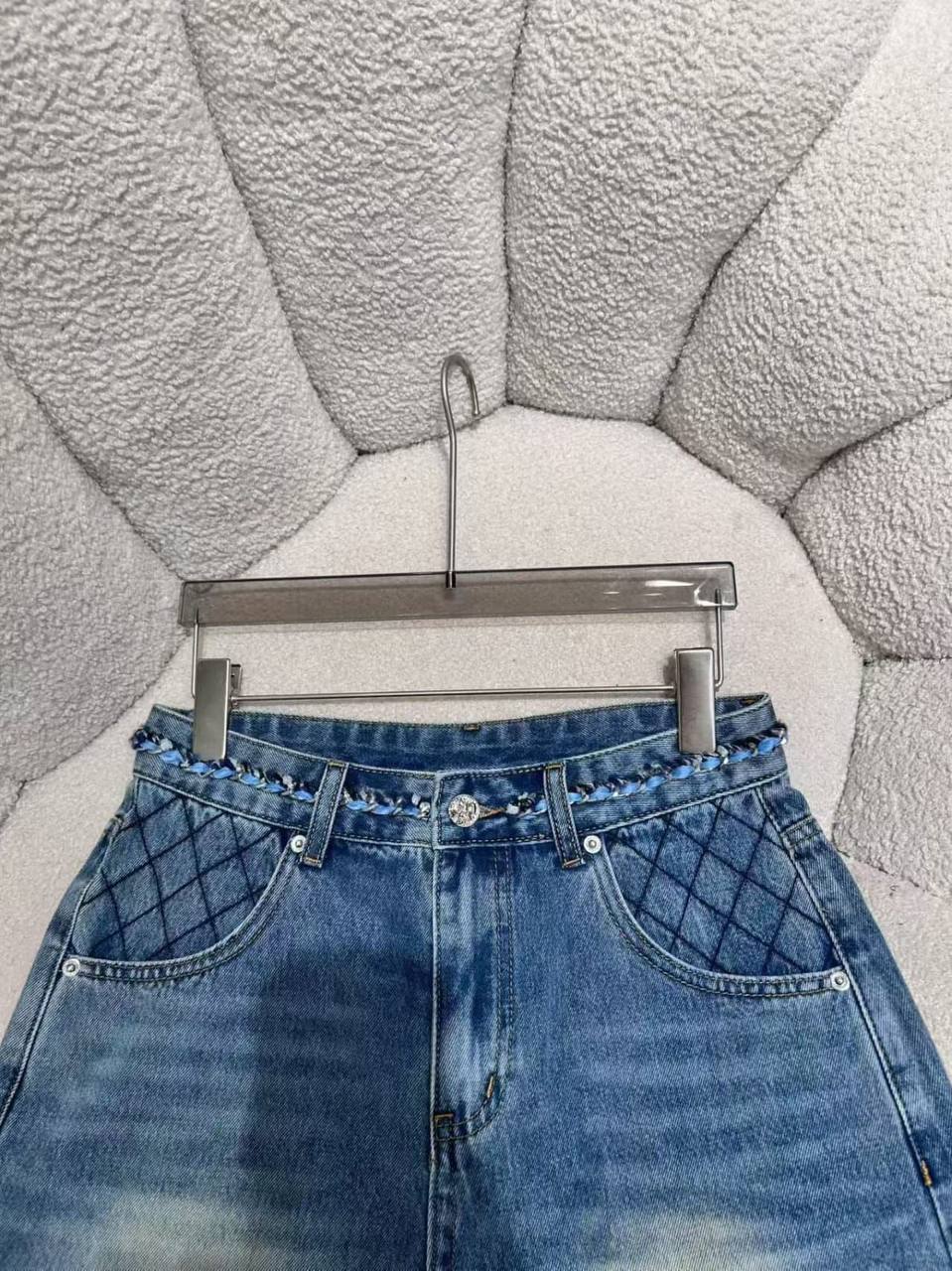*New collections*
CHANEL
*Super Master quality*
*Sizes: S M L*
300 dhs💓
Zain308
♥️♥️♥️