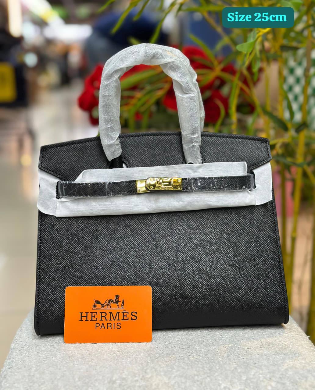 Hermes
Good quality
with box
🎁🎁🎁
120 dhs✅
Zain158
♥️♥️♥️