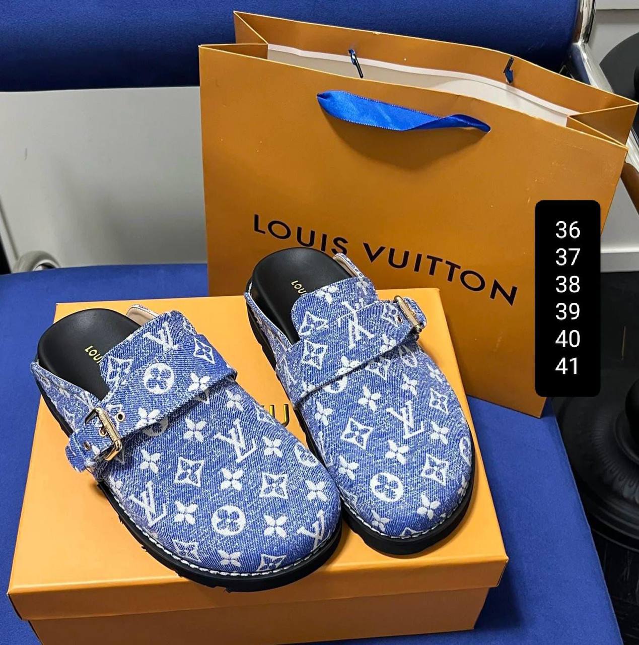 Lv SLIPPER
GOOD QUALITY
110 dhs🪙💚
Zain40
♥️♥️♥️
