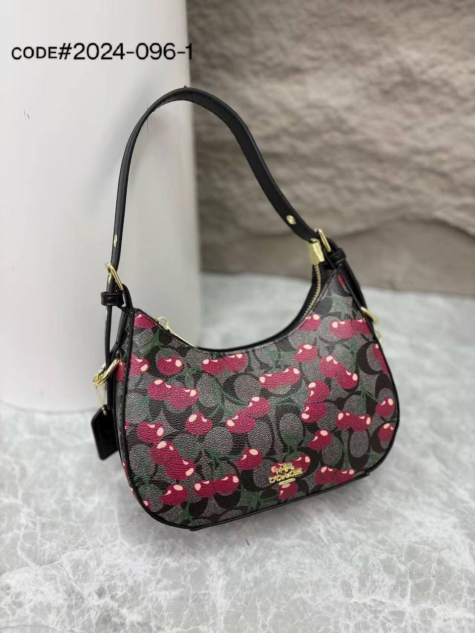 Coach ᴋʟᴇᴏ ʜᴏʙᴏ
CHERRY DESIGN
sʜᴏᴜʟᴅᴇʀ ʙᴀɢ
ᴡɪᴛʜ ʟᴏɴɢ ʙᴇʟᴛ sᴛʀᴀᴘ
ɢᴏʟᴅ ʜᴀʀᴅᴡᴀʀᴇ
sɪᴢᴇ : 22 cm
70 dhs🪙💕
Zain31
♥️♥️♥️