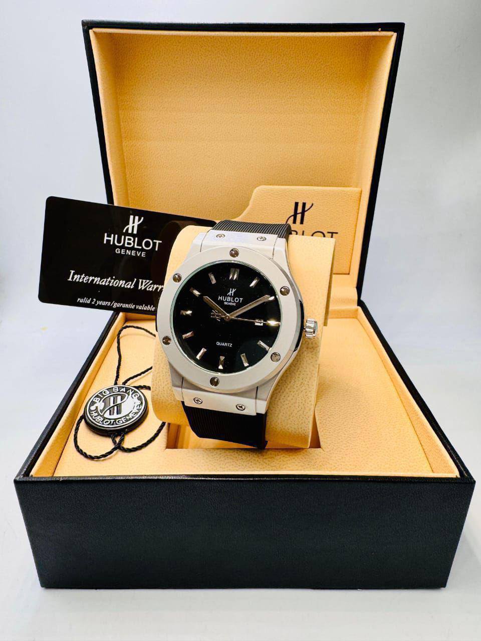 Hublot Men
55 dhs✅
Zain08
♥️♥️♥️
