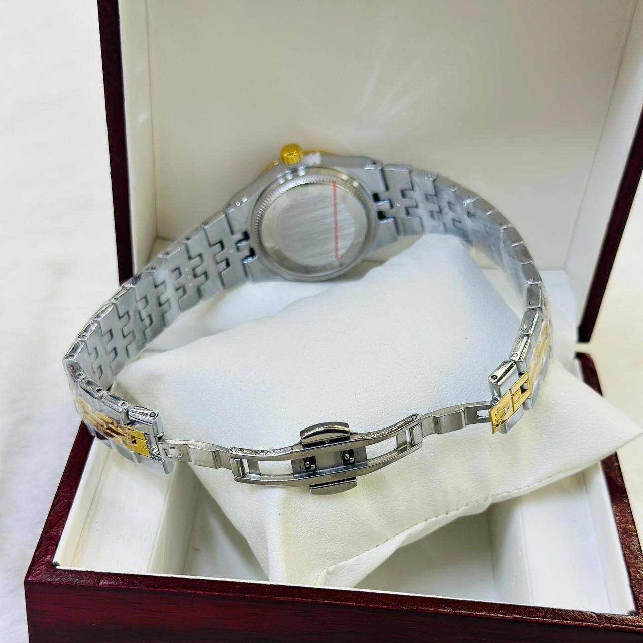 NEW CAME
ROLEX GOOD QUALITY
55 dhs🪙💕
Zain40
♥️♥️♥️