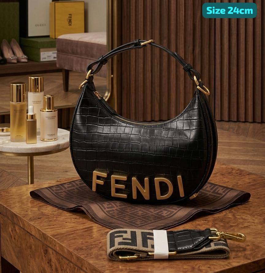 Fendi
Good quality
with box
🎁🎁🎁
120 dhs✅
Zain186
♥️♥️♥️