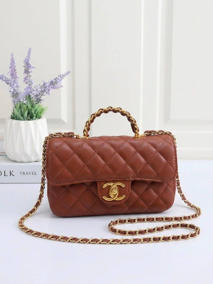 Chanel
High quality
With box
100 dhs✅
Zain50
♥️♥️♥️