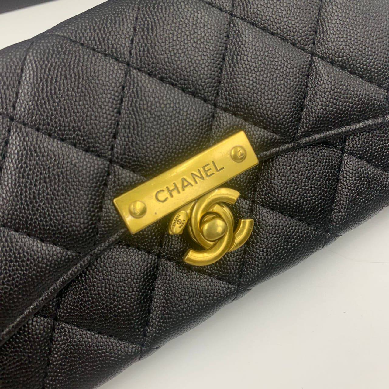 CHANEL
Wallets
45 DHS
WITHBOX
🎁🎁🎁
Zain40
♥️♥️♥️