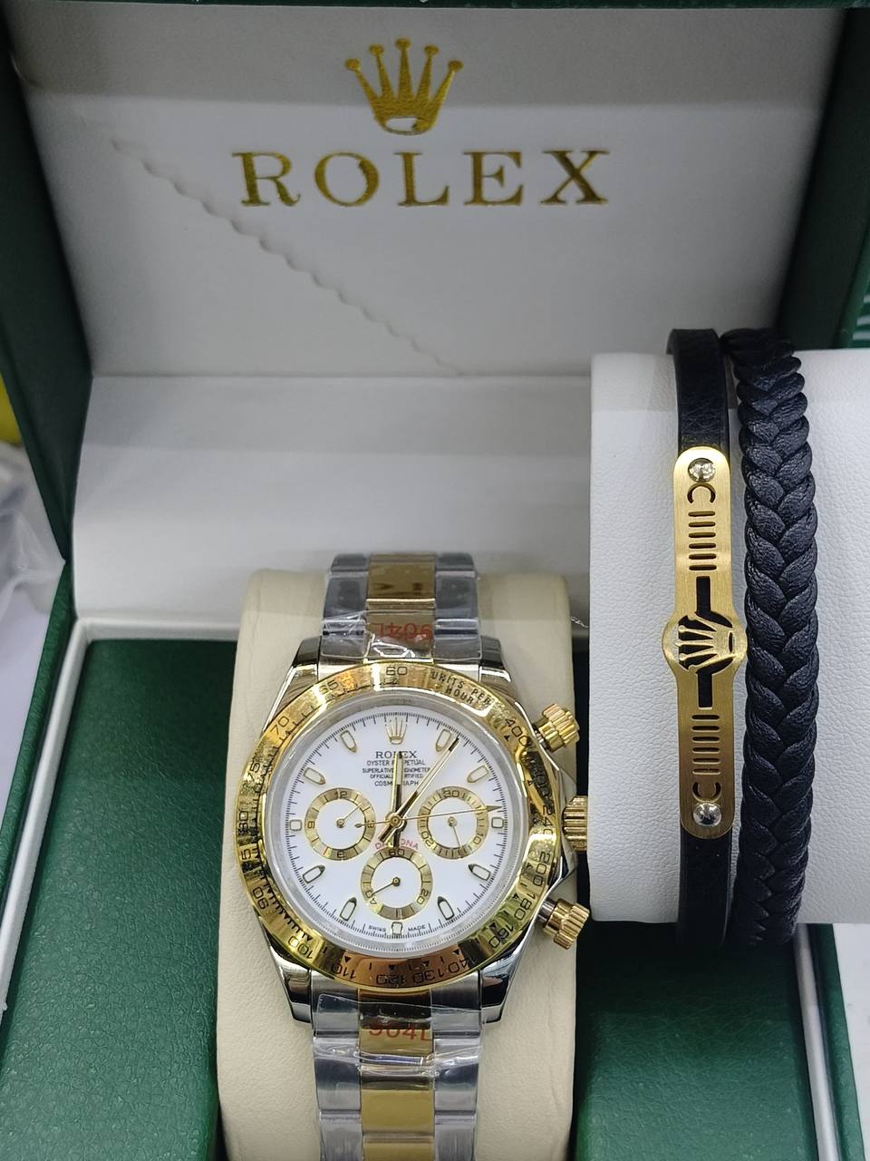 Rolex automatic
for mens with bracelet
240 dhs✅
Zain25
♥️♥️♥️