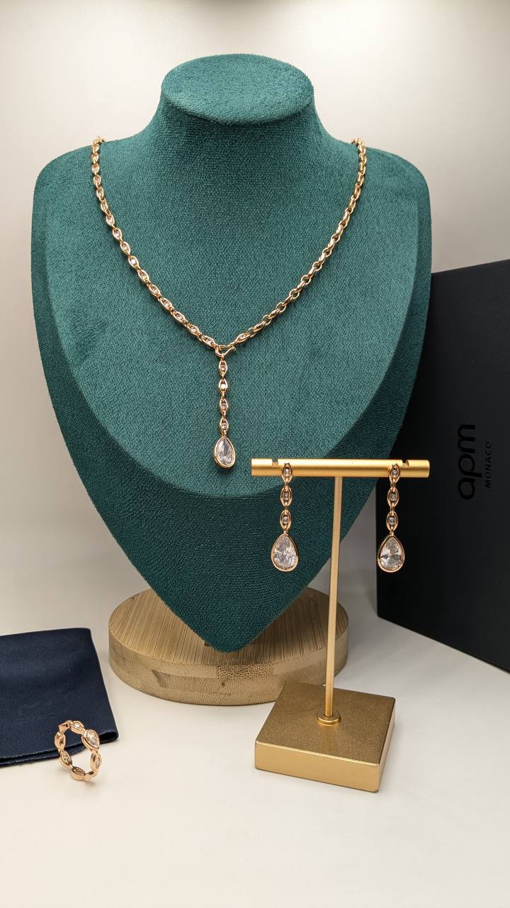 APM Monaco
*Necklace, Earrings & F.Ring*
*Master Quality*
190 dhs🇦🇪🇦🇪 with Normal Box 🎁
220 dhs🇦🇪🇦🇪 with Master Box 🎁
Zain210
♥️♥️♥️