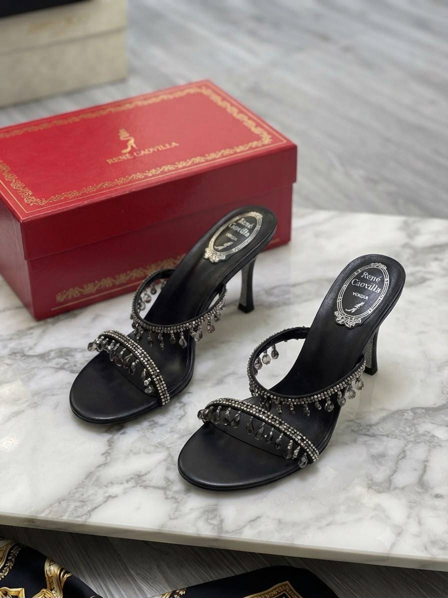 Rene Caovilla Heels
GOOD QUALITY
120 dhs🇦🇪🇦🇪
SIZE: 36 TO 41
Zain40
♥️♥️♥️