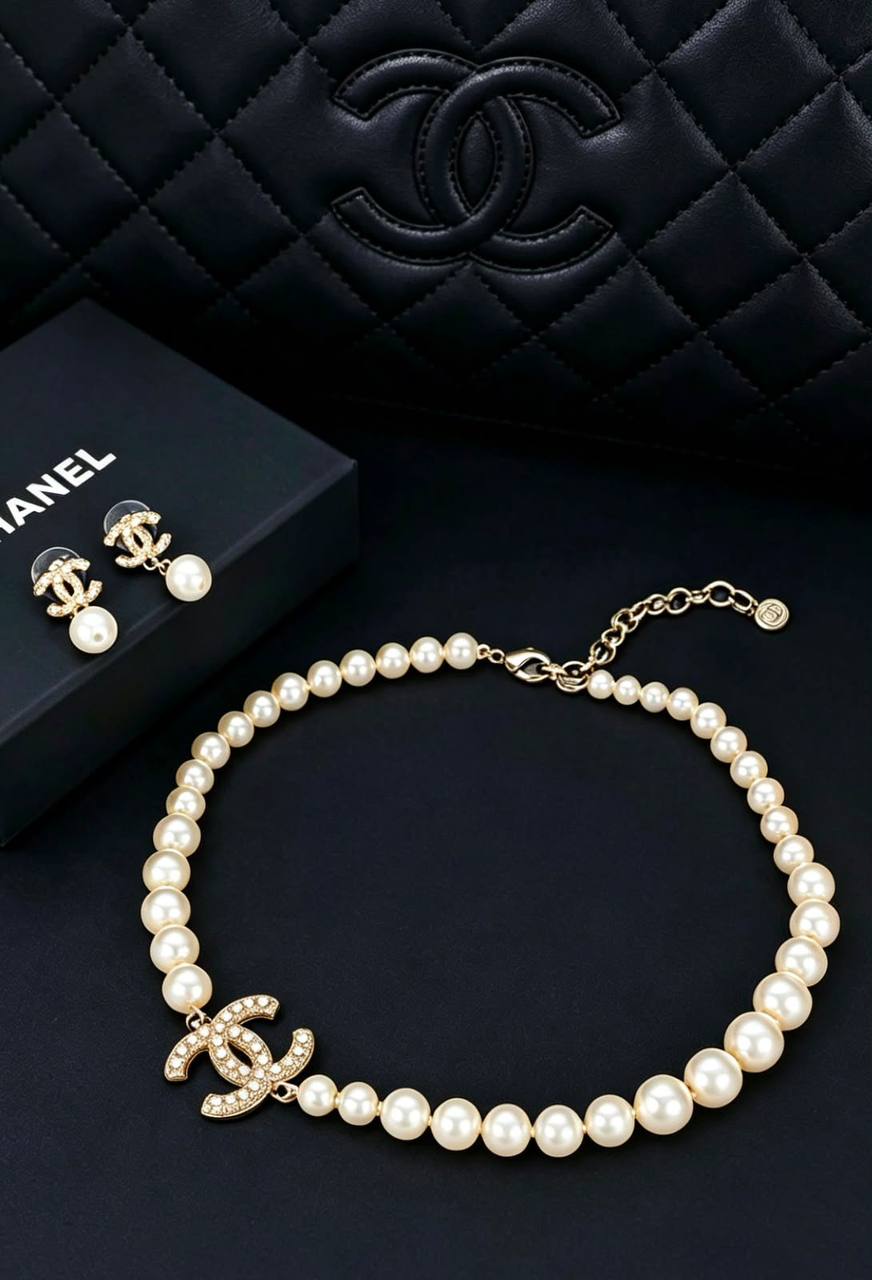 CHANEL SET ✨
With Good box 120 dhs💓
With Normal box 110 dhs💓
Zain89
♥️♥️♥️