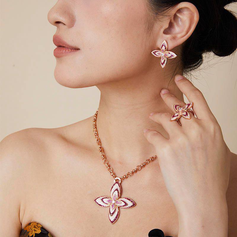 LV
New Collection 😍
Quality: Super Master
* Necklace
* Earring
For Price 👇 WhatsApp✅
0568585901
0507557372
0552275751 Owner Zain 👌
Zain268
♥️♥️♥️