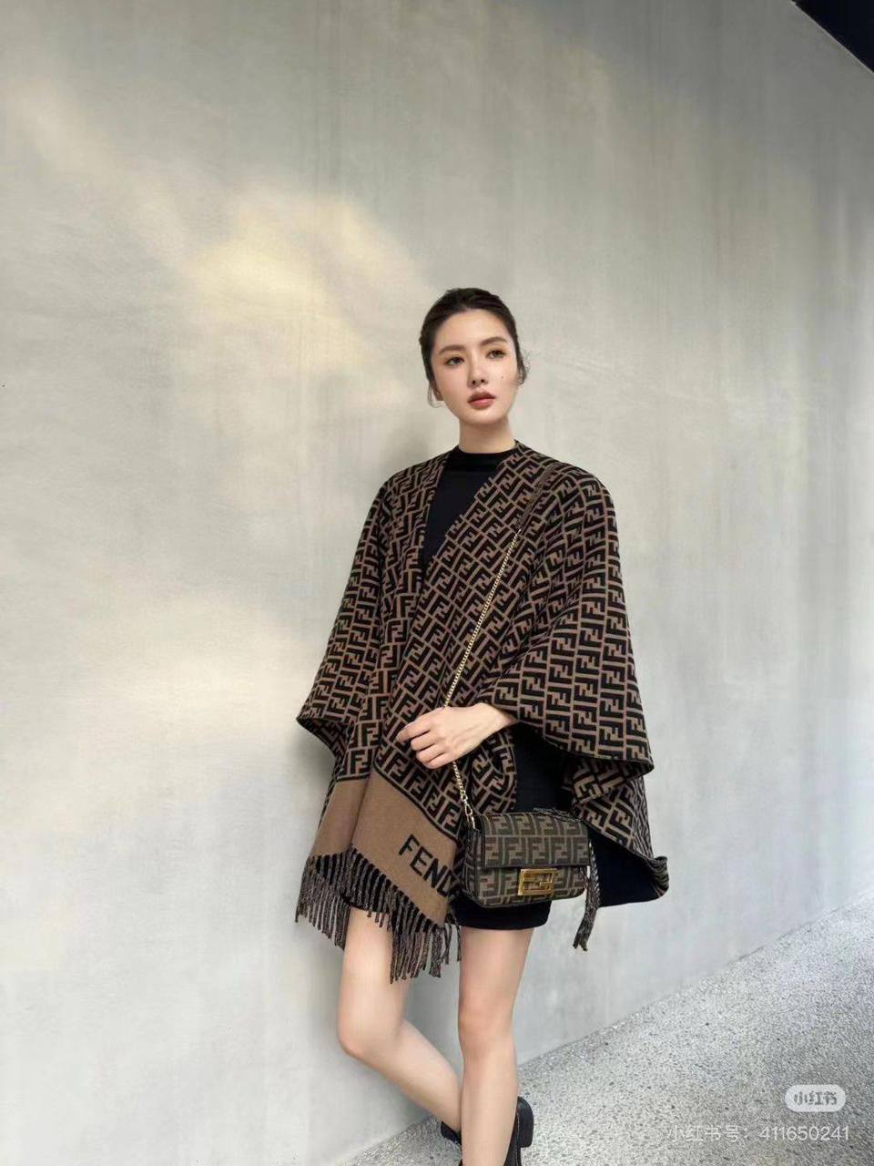 For winter big scarf 🛍️🧚♀️🧚♀️
Free size 
150 dhs🪙
Master Good pualiit
Zain231
♥️♥️♥️