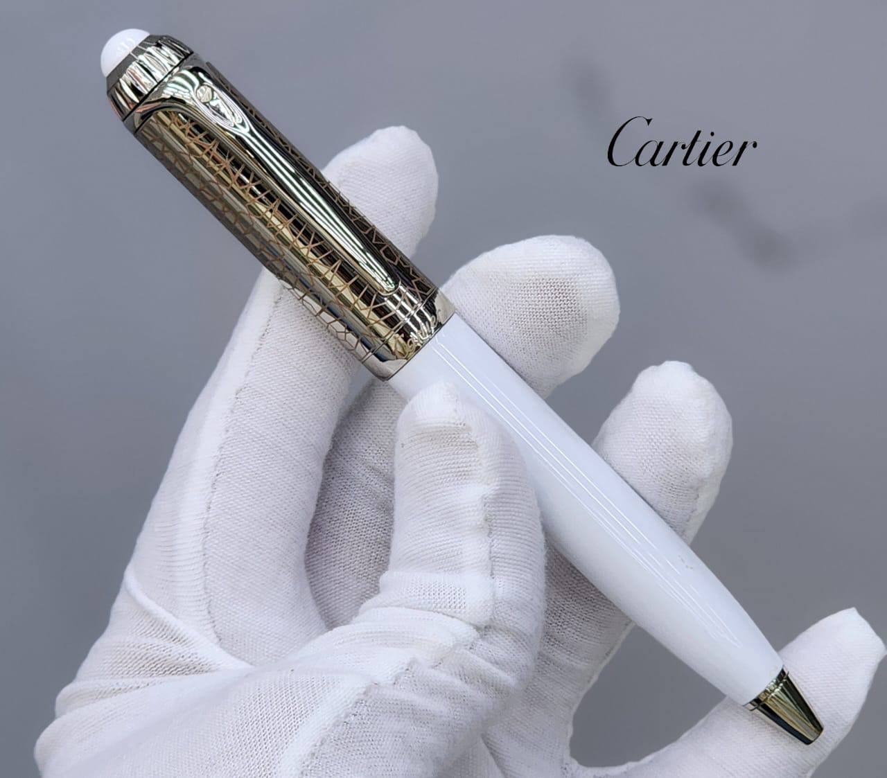 Cartier pen good quality
with good quality box
🎁🎁🎁
75 dhs🪙🌨️
Zain59
♥️♥️♥️