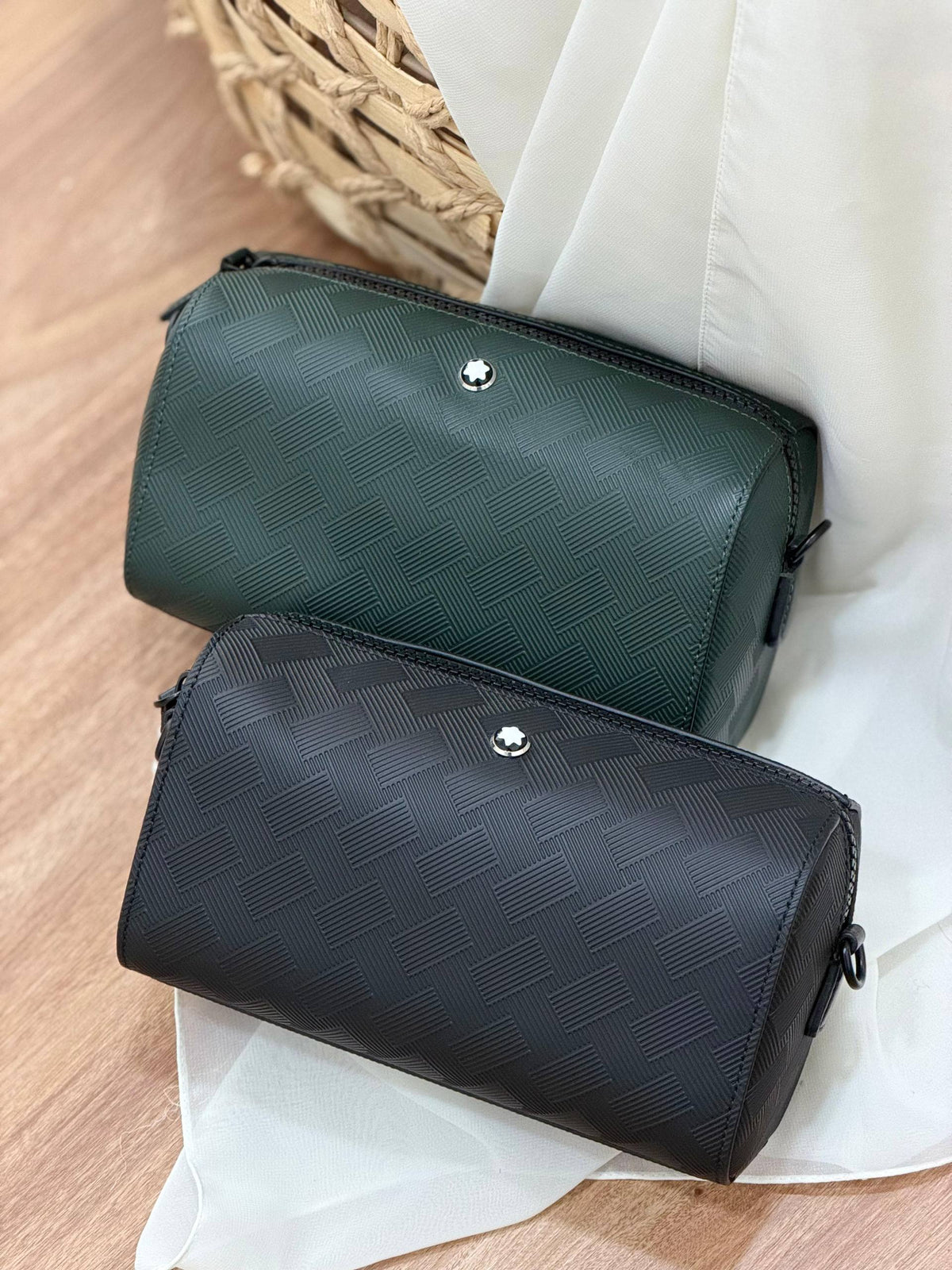 NEW COLLECTION
BRAND- MONTBLANC
CROSS BODY
SUPER MASTER QUALITY
BOX WITH PAPER BAG🎁
For Price 👇 WhatsApp✅
0568585901
0507557372
0552275751 Owner Zain 👌
Zain267
♥️♥️♥️