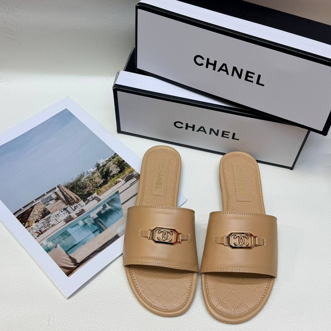 Chanel
Size 36to41
70 dhs💓
Zain236
♥️♥️♥️