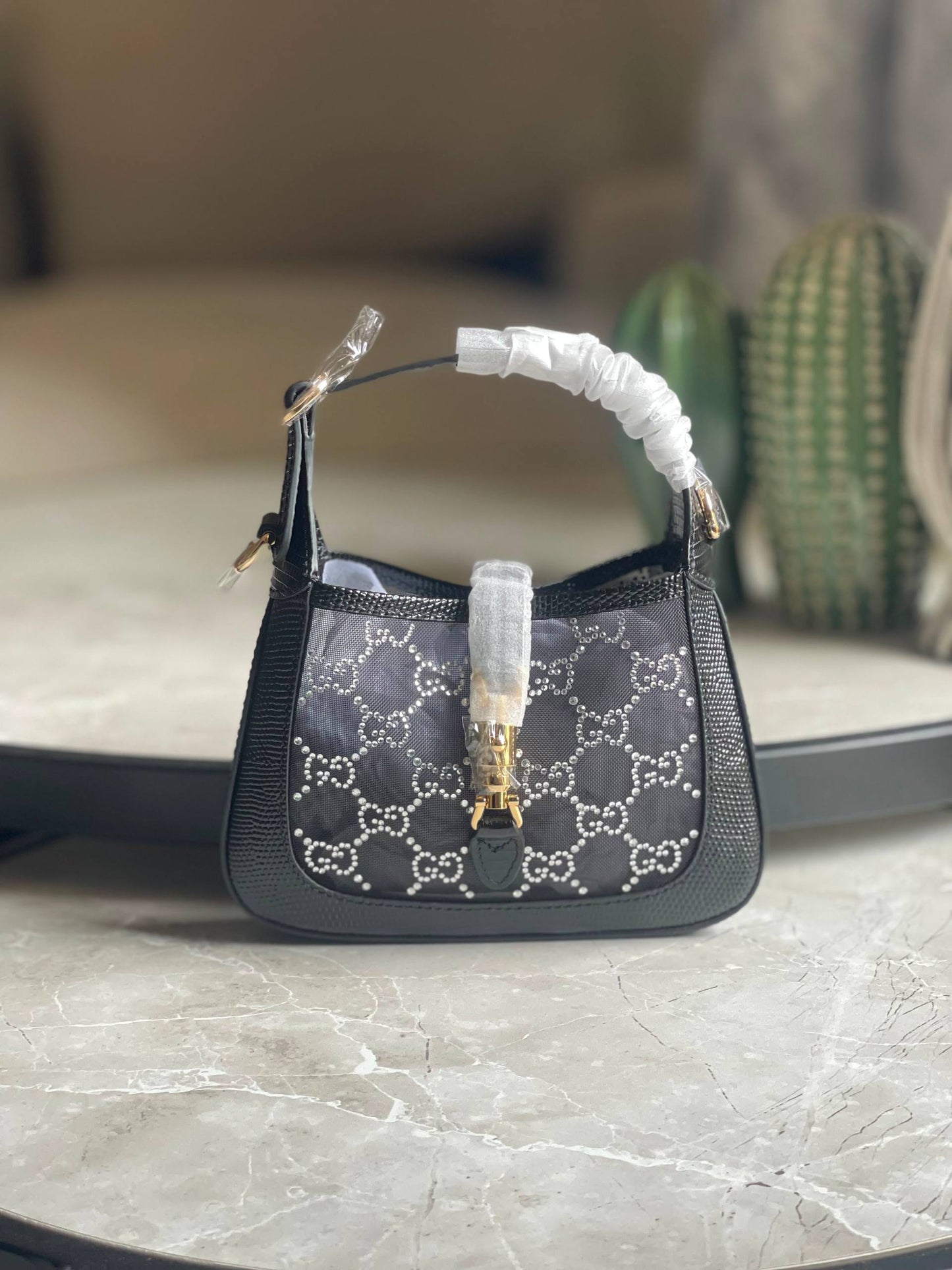 Gucci ✨💥
Available original box 📦
With full packing 🎀🎀
Super high quality 💥💥
For Price 👇 WhatsApp✅
0568585901
0507557372
0552275751 Owner Zain 👌
Zain283
♥️♥️♥️