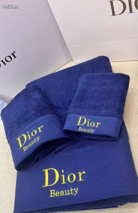 *New collections*
DIOR TOWEL
*s 31x31*
*m 31x75*
*L 80x150*
*Super Master quality*
380 dhs🇦🇪🇦🇪
Zain308
♥️♥️♥️