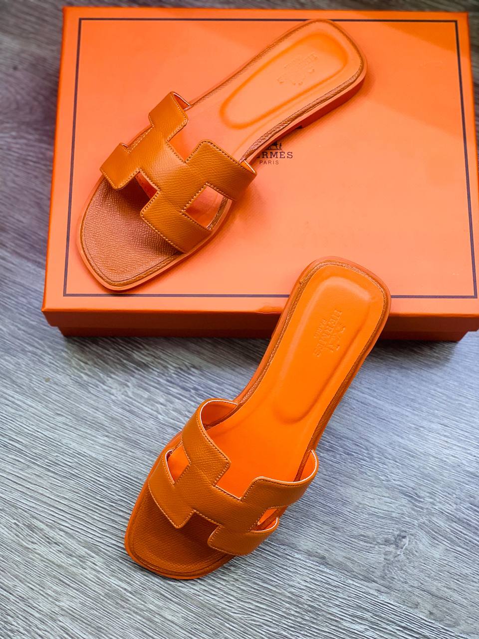 Hermes
Size 36-42⚡️
95 dhs🪙💕
Zain183
♥️♥️♥️