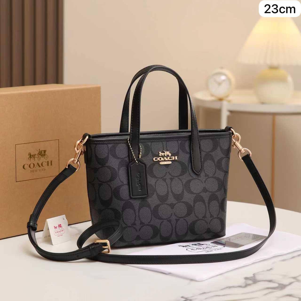 ❤️ Coach City
1️⃣ First quality +🎁
Size : 23 * 18 cm
90 dhs🇦🇪🇦🇪
with box 🎁
Zain115
♥️♥️♥️