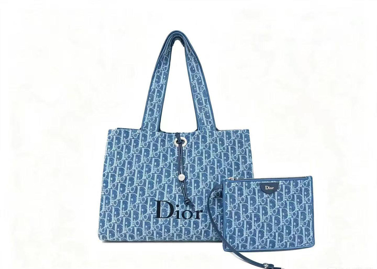 Dior
360 dhs🇦🇪🇦🇪
Zain153
♥️♥️♥️