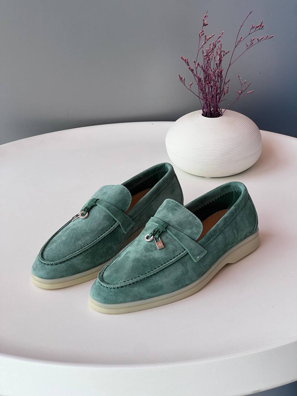 Loro Piana 🧶
Size 36-41
_Super master high quality_🪡
450 dhs✅
Zain176
♥️♥️♥️