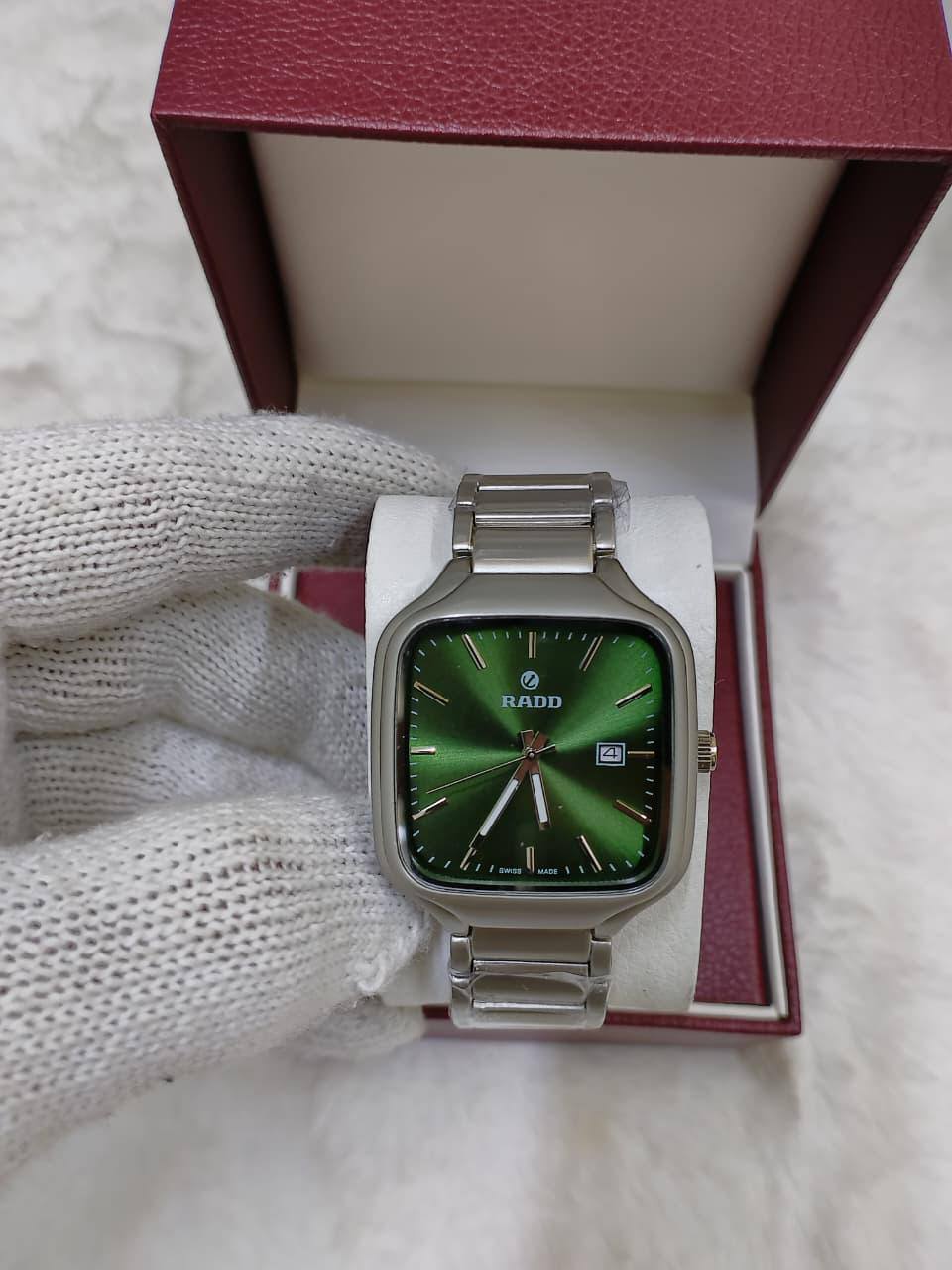 Rado Men
65 dhs🌺
Zain29
♥️♥️♥️