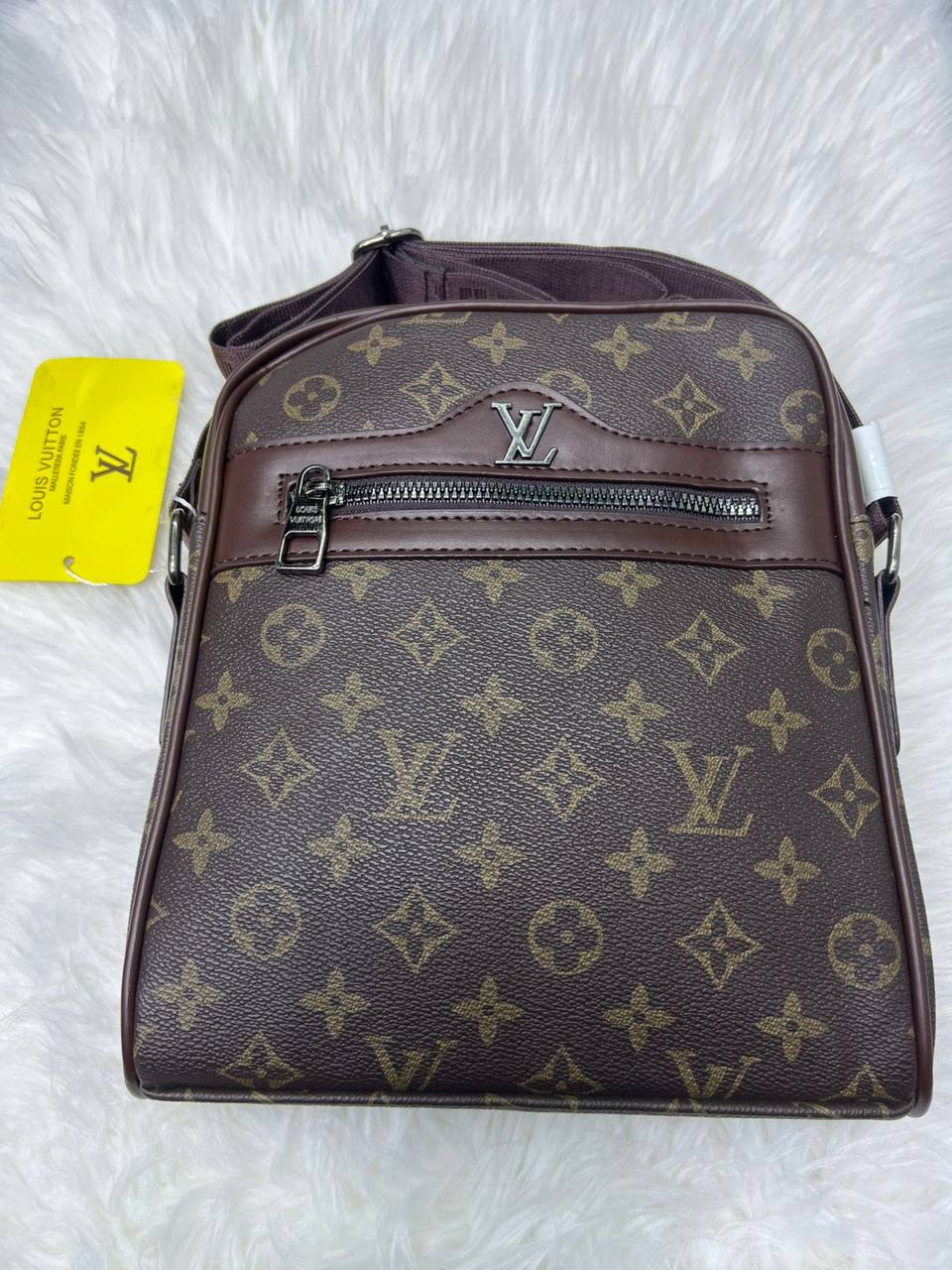 Unisex Bags
High Quality
85 dhs✅
Zain182
♥️♥️♥️