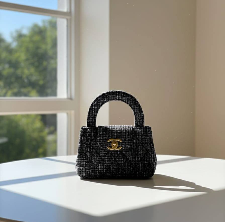 CHANEL ᴋᴇʟʟʏ
ᴛᴡᴇᴇᴅs ᴍᴀᴛᴇʀɪᴀʟ
ɢᴏʟᴅ ʜᴀʀᴅᴡᴀʀᴇ
ᴡɪᴛʜ ʟᴏɴɢ ᴄʜᴀɪɴ ʟᴇᴀᴛʜᴇʀ
sɪᴢᴇ : 19 cm
ᴡɪᴛʜ BOX
🎁🎁🎁
90 dhs🪙🌺
Zain31
♥️♥️♥️