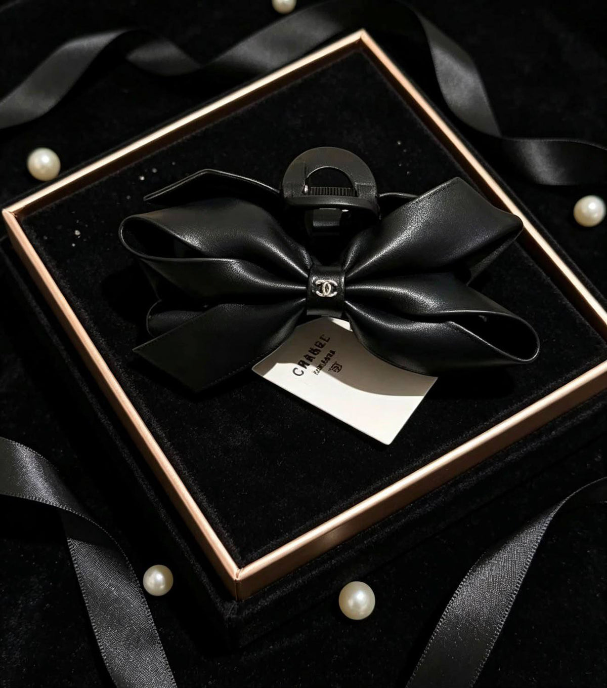 Chanel hair clip
Master quality
55 dhs🇦🇪
with bag
Zain48
♥️♥️♥️