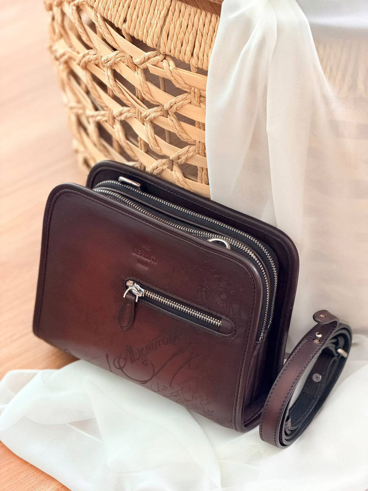NEW COLLECTION
BRAND- BERLUTI
CROSS BODY
SUPER MASTER QUALITY
WITH PAPER BAG
For Price 👇 WhatsApp✅
0568585901
0507557372
0552275751 Owner Zain 👌
Zain267
♥️♥️♥️