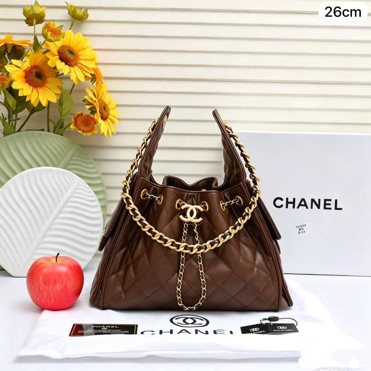 🌟 Chanel 25C hobo
1️⃣ First quality
Size : 26 * 14 * 30 cm
120 dhs✅
Zain115
♥️♥️♥️