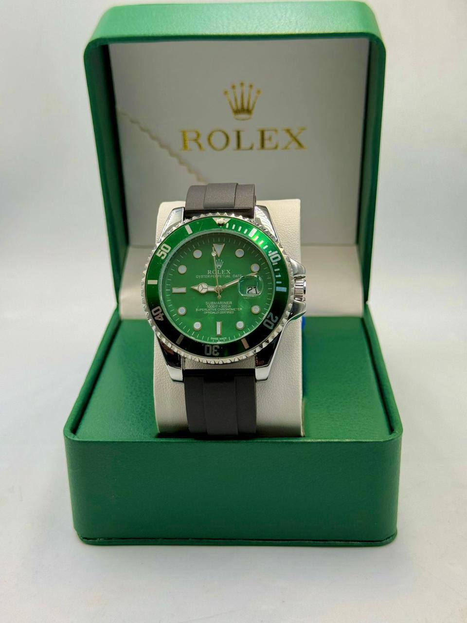 Rolex men
offer price
55 dhs🪙🌨️
Zain08
♥️♥️♥️
