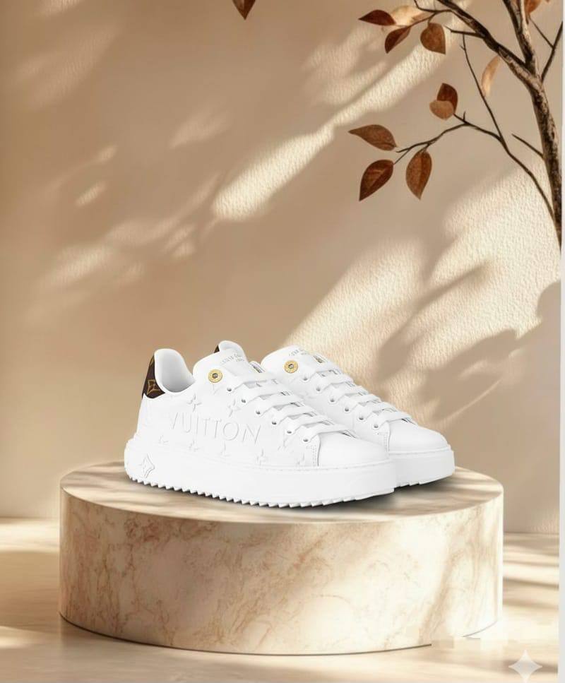 LV
☘️ *SIZE 36 to 42 ☘️
280 dhs❣️
Zain224
♥️♥️♥️
