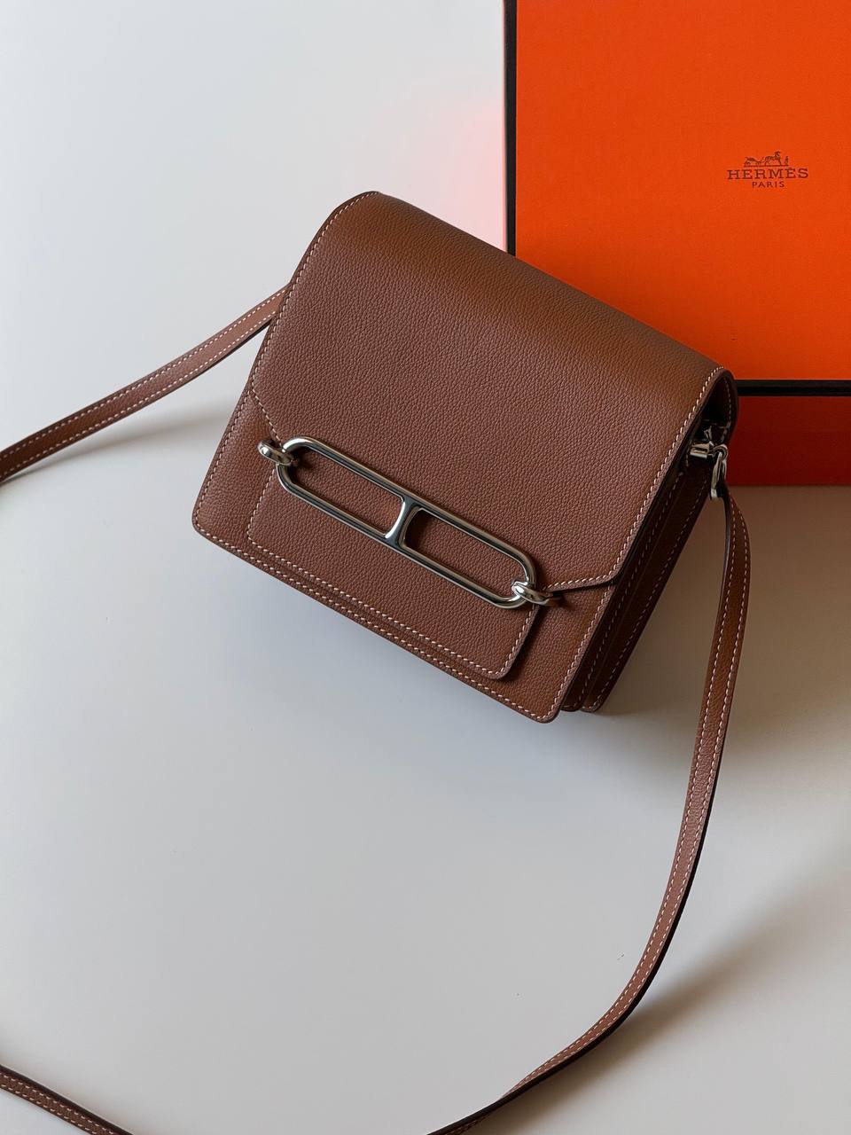Hermes
Roulis 17cm💥Master quality ✅with box📦
340 dhs✅
Zain52
♥️♥️♥️