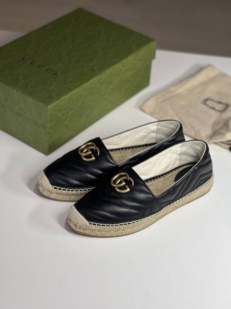 GUCCI
280 dhs🌺
*SIZE 36 TO 42*
Zain224
♥️♥️♥️