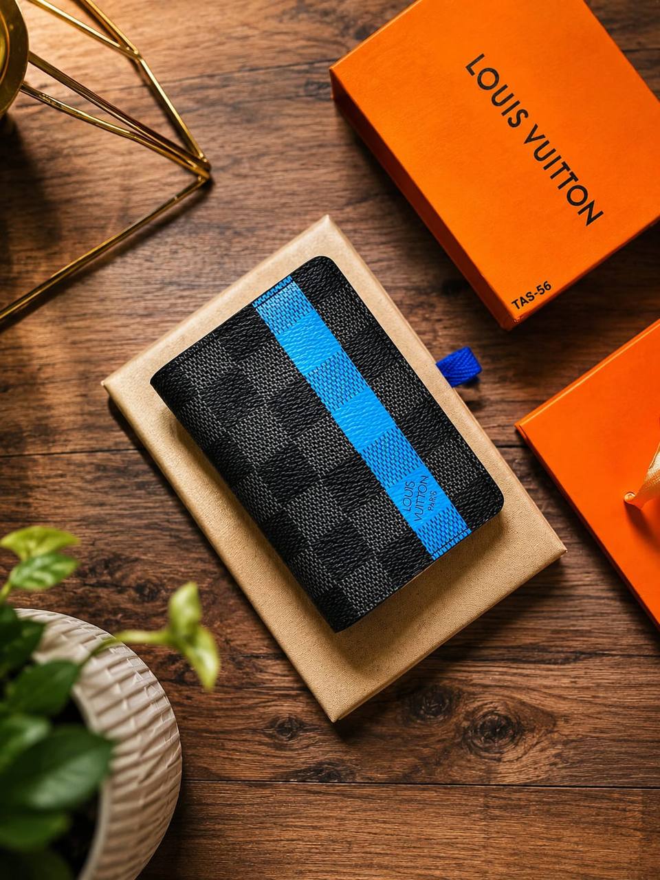 LOUIS VUITTON WALLET FOR MEN MASTER QUALITY
*95 dhs✅ WITH BOX & BAG*
🛡️🛡️🛡️🛡️🛡️
Zain58
♥️♥️♥️