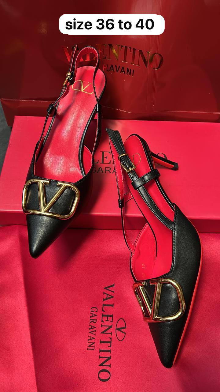 Valentino
90 dhs🪙💕
Zain146
♥️♥️♥️