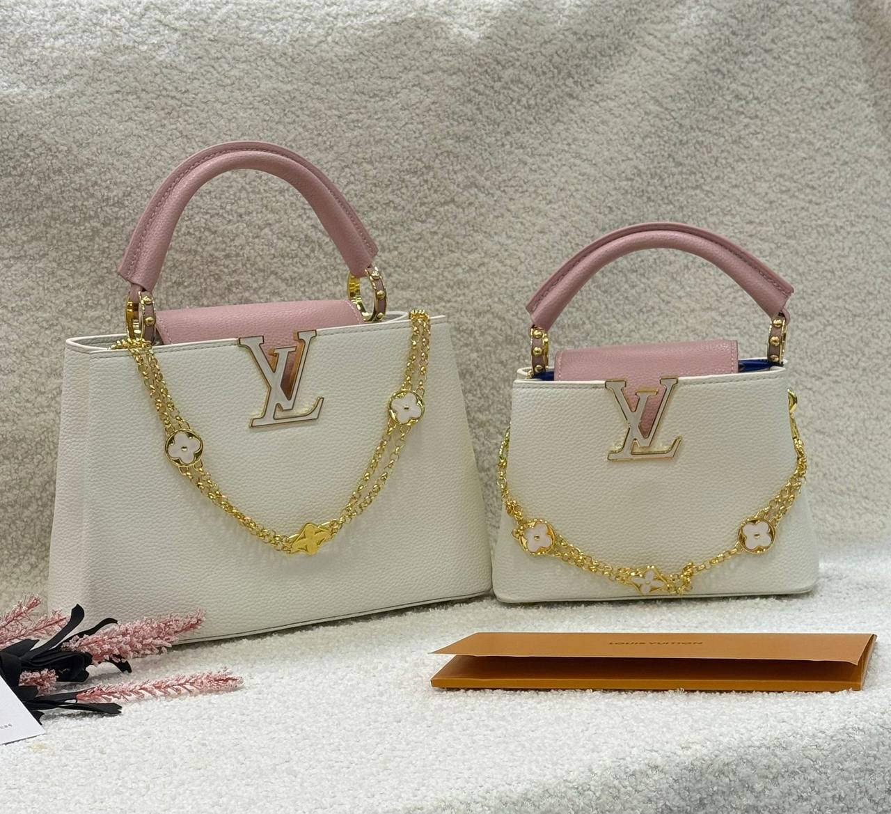 LV
Master🌺🌺
27cm 320 dhs✅
21cm 300 dhs✅
💼 Good Quality 💼
Zain131
♥️♥️♥️