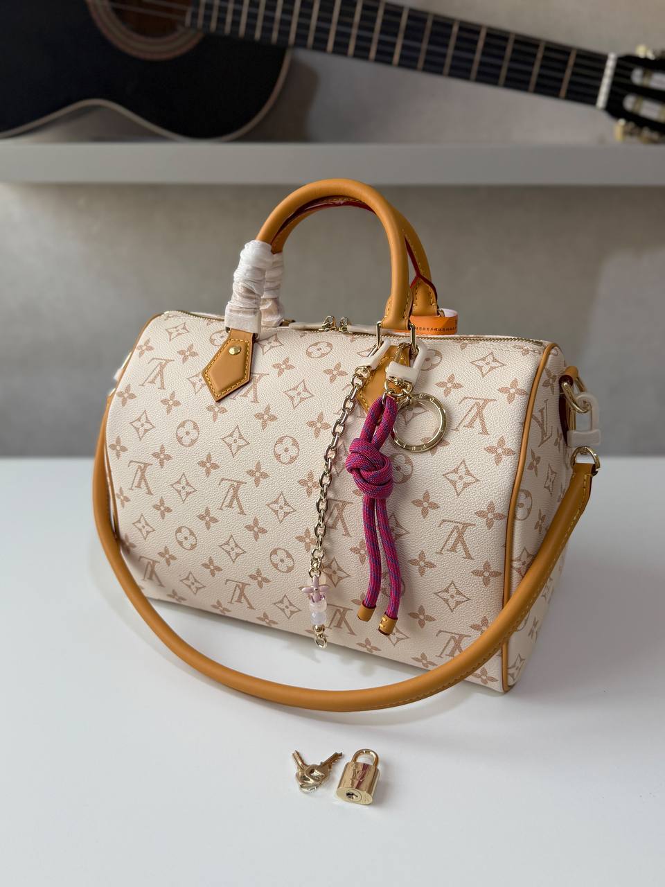 📍NEW COLLECTION 📍
🎒LOUIS VUTTON🎒
🌹SPEEDY 30CM🌹
👌Premium quality 👌
❤️WITH ORIGINAL PACKAGING❤️
For Price 👇 WhatsApp✅
0568585901
0507557372
0552275751 Owner Zain 👌
Zain320
♥️♥️♥️